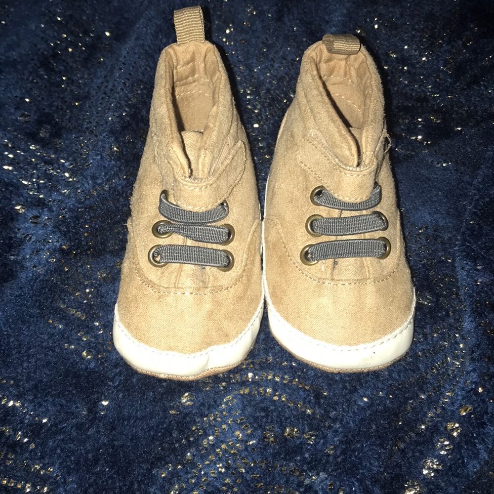 Old navy babies shoe